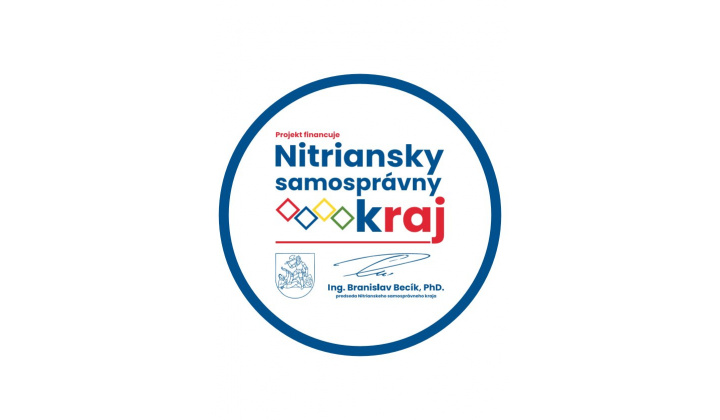 Obec Horný Pial zrealizovala rekonštrukciu oplotenia kultúrneho domu s podporou Nitrianskeho samosprávneho kraja 
