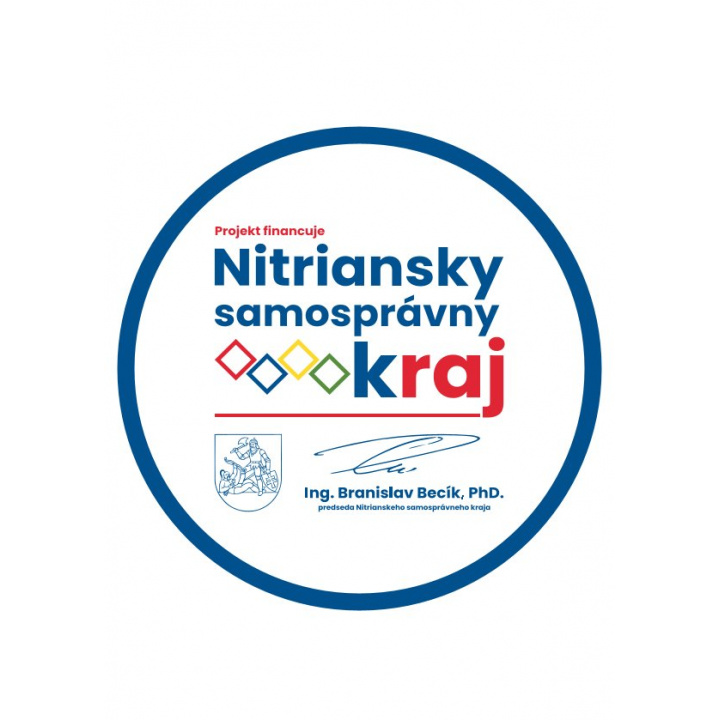 Obec Horný Pial zrealizovala rekonštrukciu oplotenia kultúrneho domu s podporou Nitrianskeho samosprávneho kraja 
